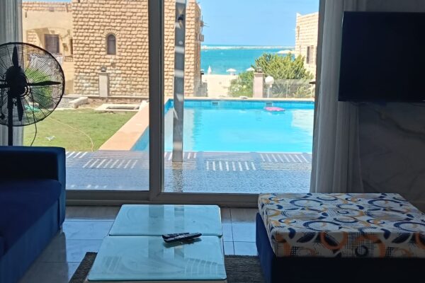 🏡 فيلا بحمام سباحه خاص فاخرة للإيجار في مارينا 2 – المنطقة التاسعة ✨
